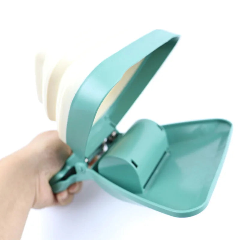 Foldable Dog Pooper Scooper – Travel Pet Waste Picker with 1 Roll Biodegradable Bags